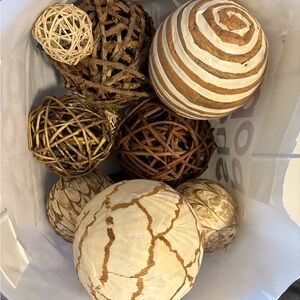 Decorative Woven Balls Set in Natural Tones